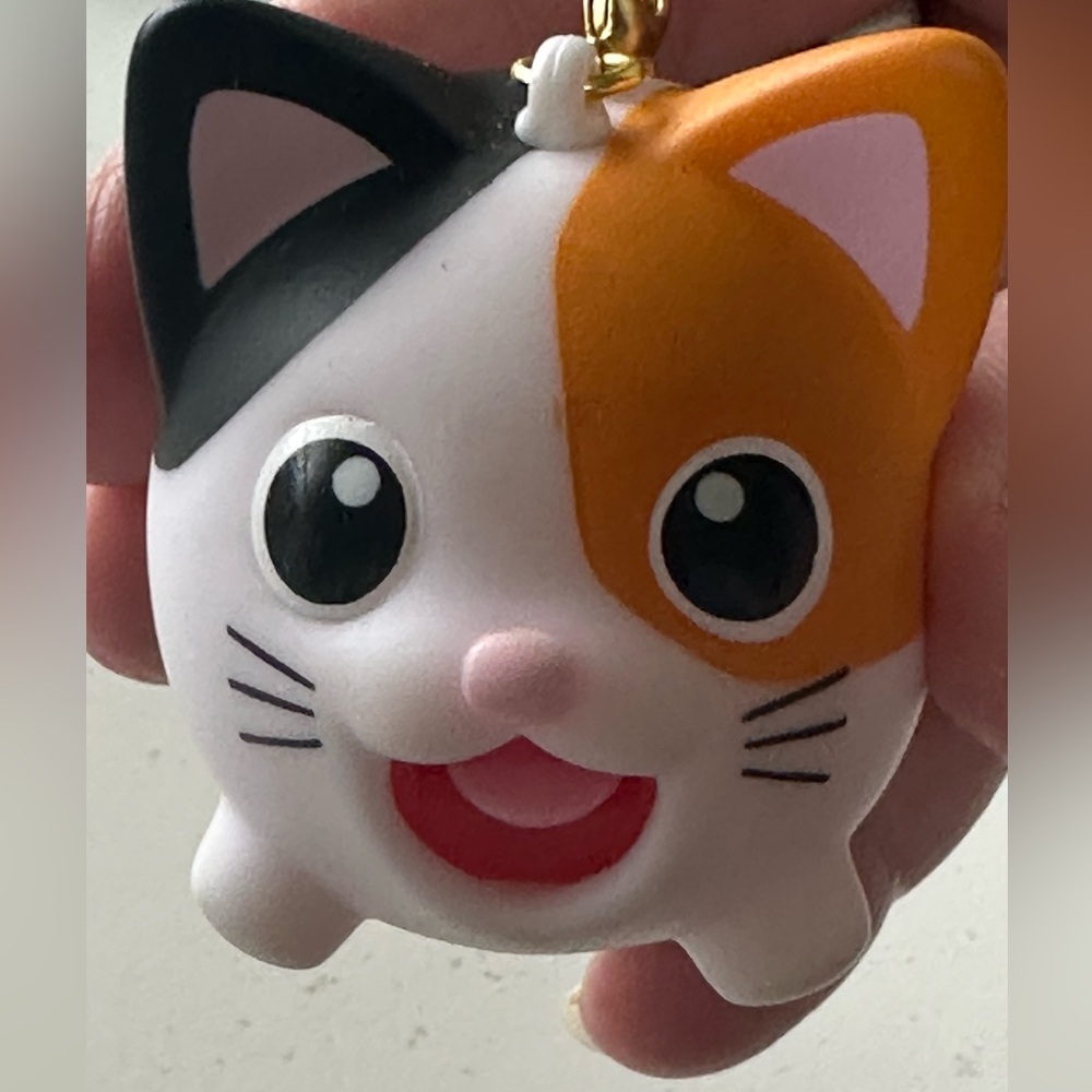 Calico Cat Jibber Pet Charm by Sankyo Toys.